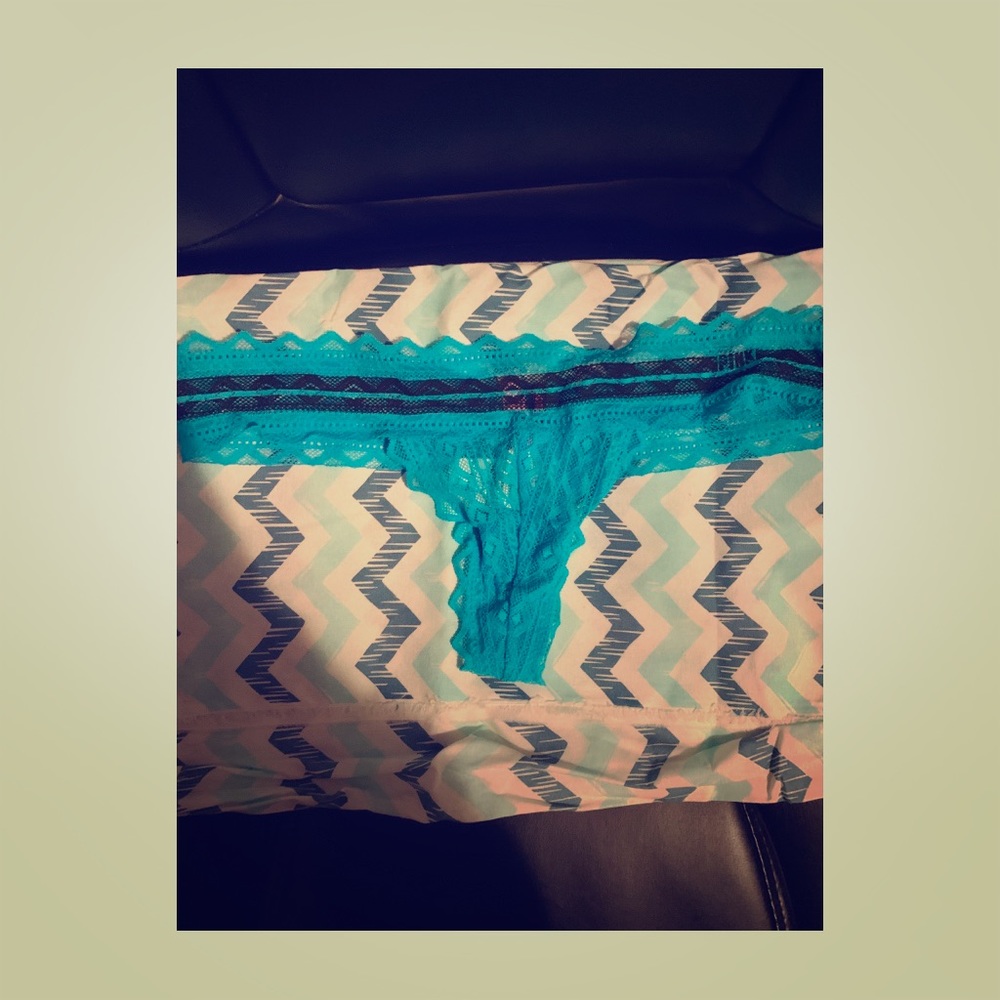 (3 for$10)Victoria’s Secret PINK blue thong